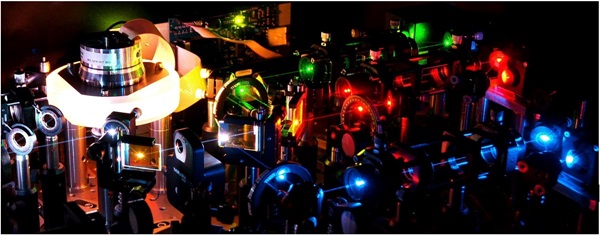 초고속 레이저 주사 3차원 생체현미경 시스템